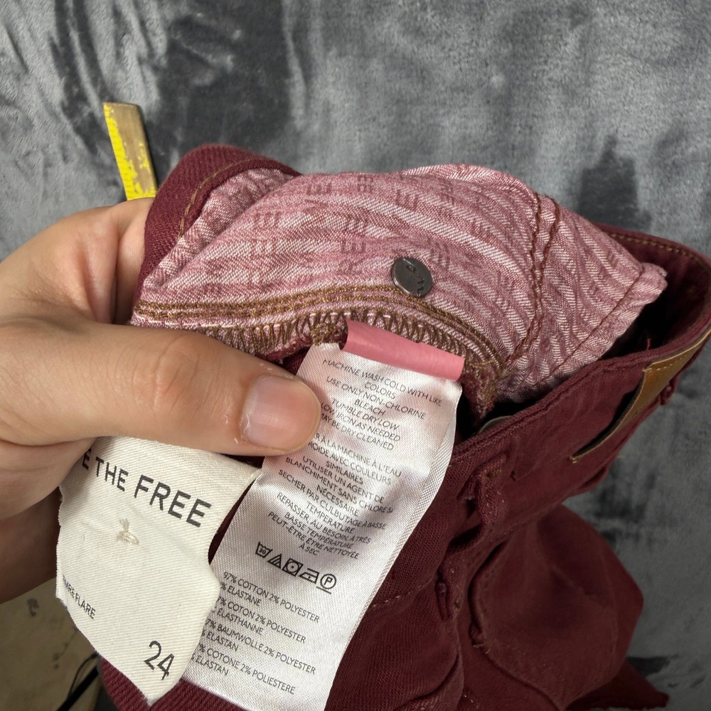 We The Free Flare Jeans Womens 24 Burgundy Raw Hem Bell Bottom New Boho Hippie - Picture 8 of 10
